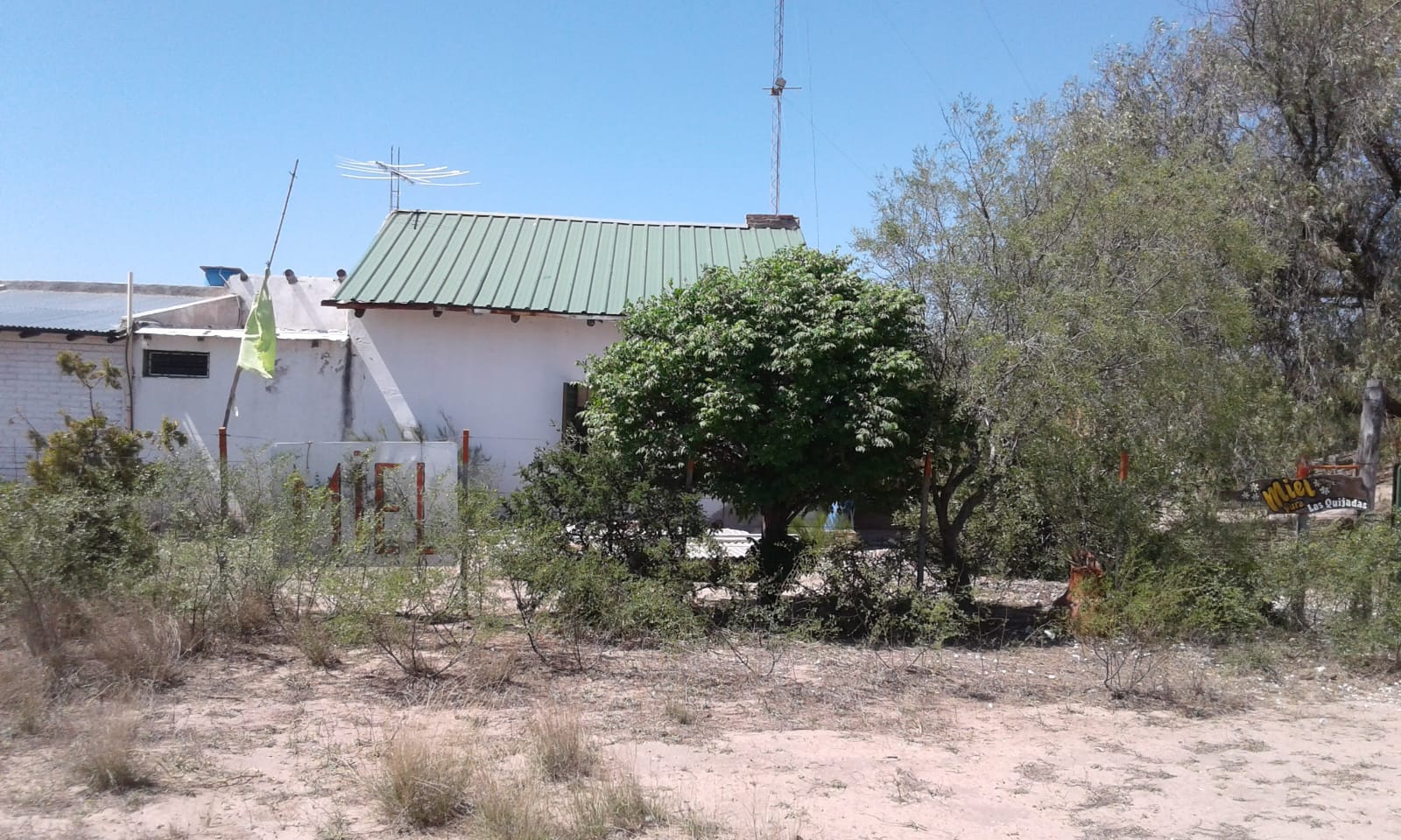 Terreno de 1,5 hectáreas con casa a 50 km de San Luis